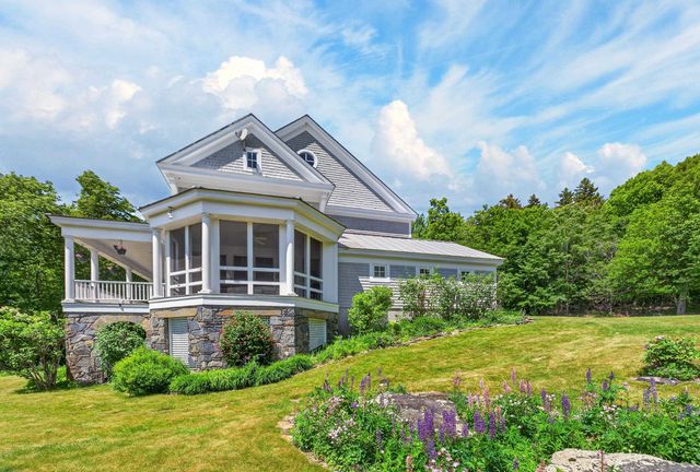 183 Old Mill Lane, Wilmington, VT 05363