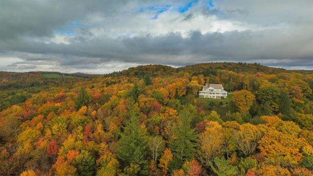 183 Old Mill Lane, Wilmington, VT 05363