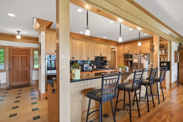 183 Old Mill Lane, Wilmington, VT 05363