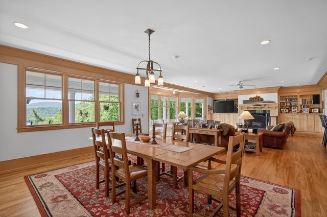 183 Old Mill Lane, Wilmington, VT 05363