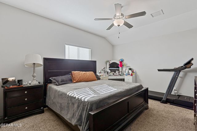 416 Fray Olguin Court, Socorro, TX 79927