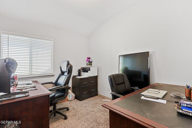 416 Fray Olguin Court, Socorro, TX 79927