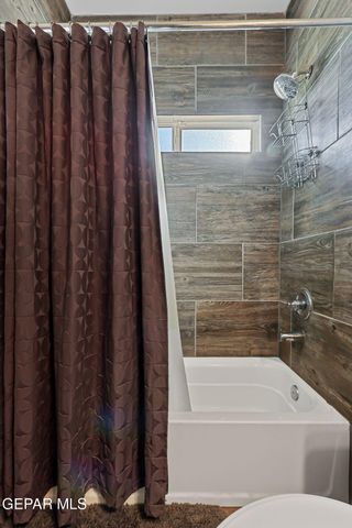 416 Fray Olguin Court, Socorro, TX 79927