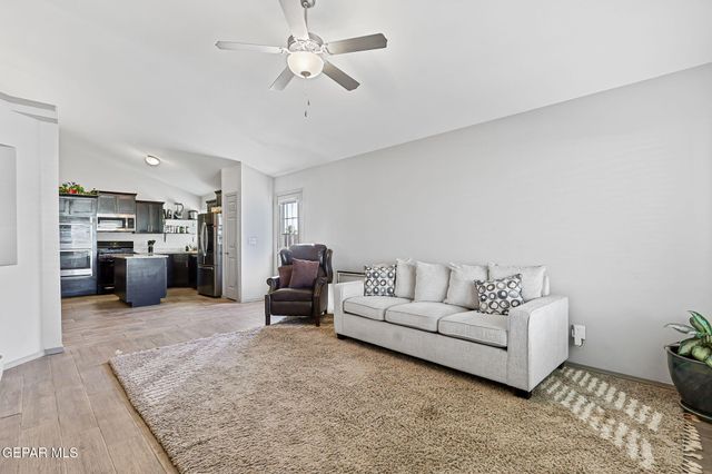 416 Fray Olguin Court, Socorro, TX 79927