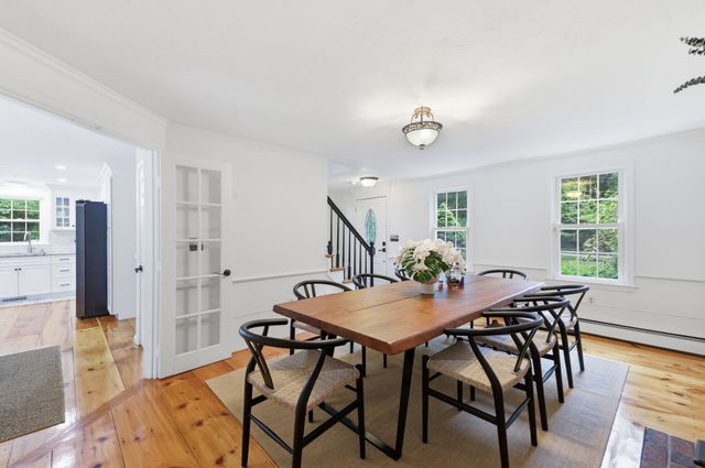 359 Se Main St, Douglas, MA 01516