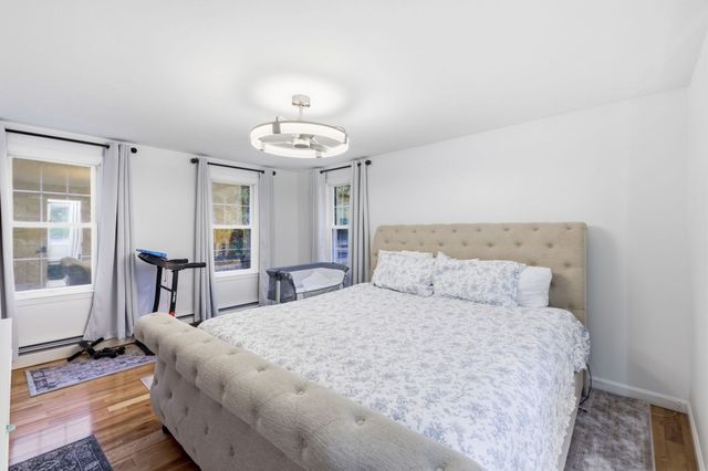 359 Se Main St, Douglas, MA 01516