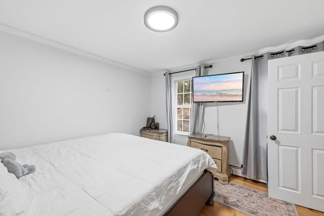 359 Se Main St, Douglas, MA 01516