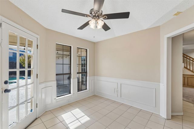 2924 Cambridgeshire Drive, Carrollton, TX 75007
