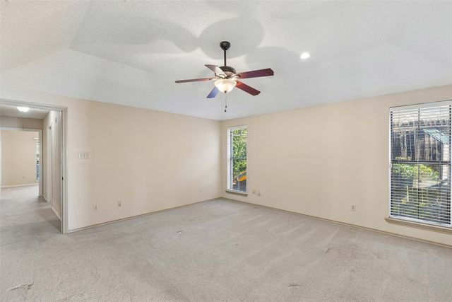 2924 Cambridgeshire Drive, Carrollton, TX 75007
