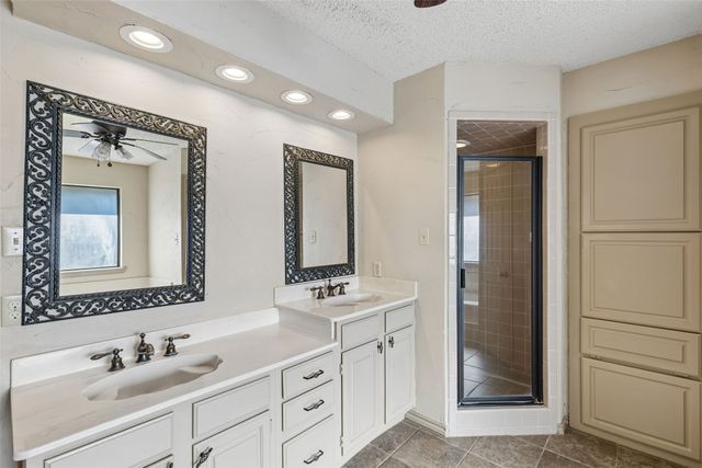 2924 Cambridgeshire Drive, Carrollton, TX 75007
