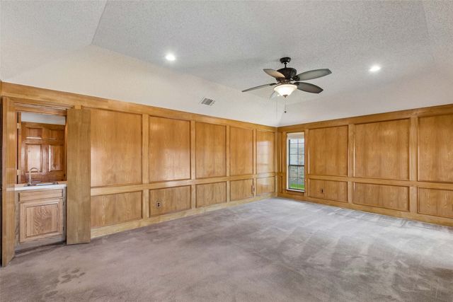2924 Cambridgeshire Drive, Carrollton, TX 75007