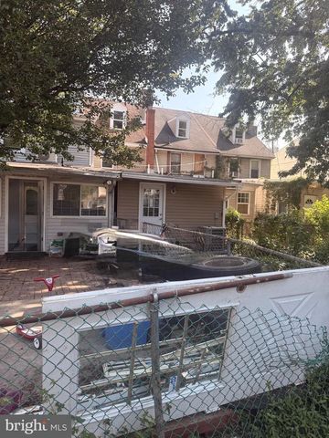 416 ST. MARY'S ST, Burlington, NJ 08016