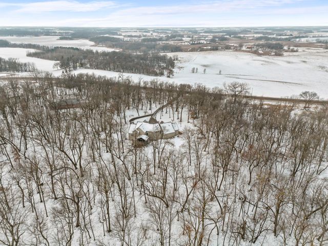 20658 Belle Lake Road, Hutchinson, MN 55350