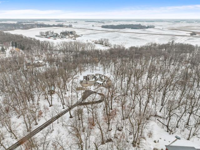 20658 Belle Lake Road, Hutchinson, MN 55350