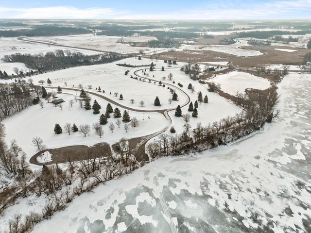 20658 Belle Lake Road, Hutchinson, MN 55350