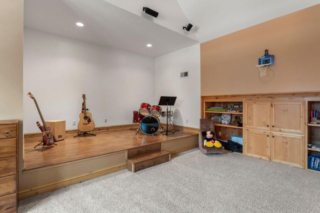 20658 Belle Lake Road, Hutchinson, MN 55350