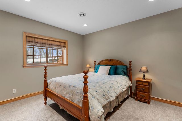 20658 Belle Lake Road, Hutchinson, MN 55350