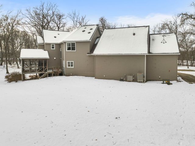 20658 Belle Lake Road, Hutchinson, MN 55350