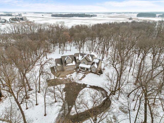 20658 Belle Lake Road, Hutchinson, MN 55350