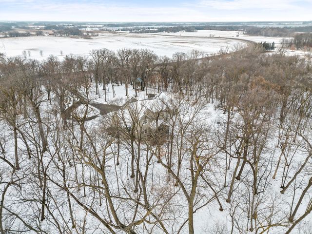 20658 Belle Lake Road, Hutchinson, MN 55350