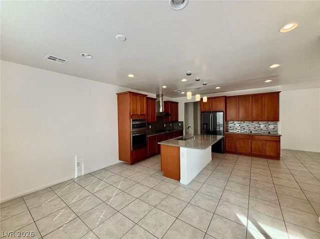 6331 White Lies Street, Las Vegas, NV 89113