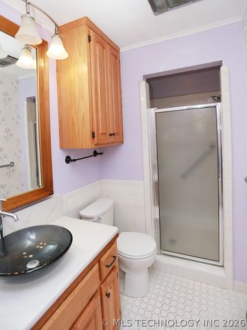 617 S 6th Street, Broken Arrow, OK 74012