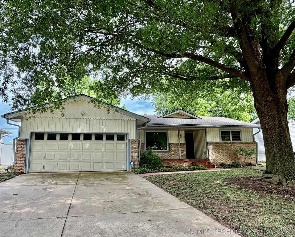 617 S 6th Street, Broken Arrow, OK 74012
