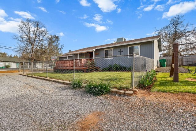 17741 Toyon Avenue, Shasta Lake, CA 96019