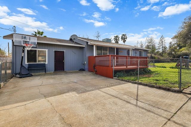 17741 Toyon Avenue, Shasta Lake, CA 96019