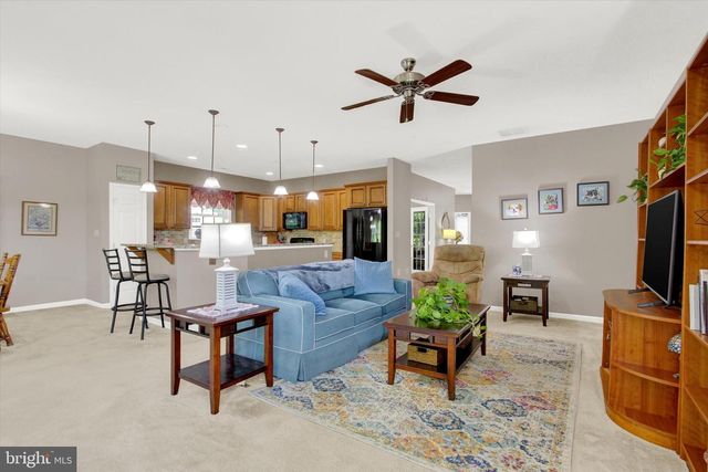 143 BITTERN DR, Gettysburg, PA 17325