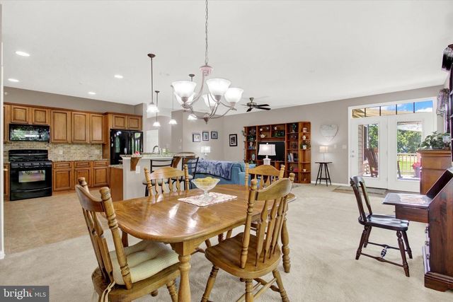 143 BITTERN DR, Gettysburg, PA 17325