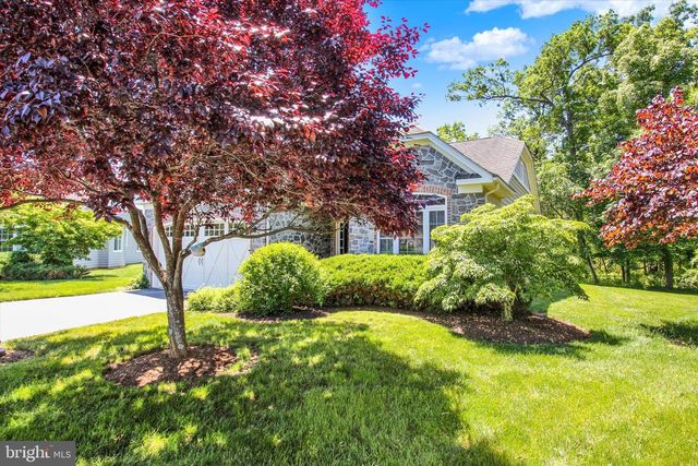 143 BITTERN DR, Gettysburg, PA 17325