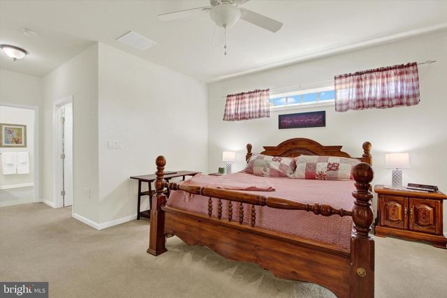 143 BITTERN DR, Gettysburg, PA 17325