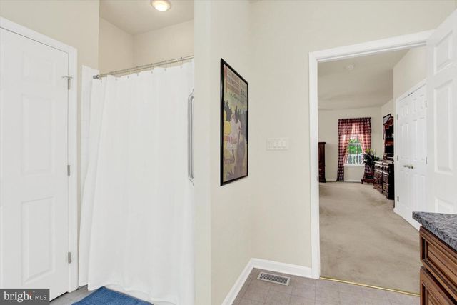 143 BITTERN DR, Gettysburg, PA 17325