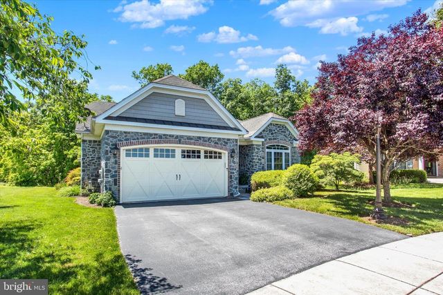 143 BITTERN DR, Gettysburg, PA 17325
