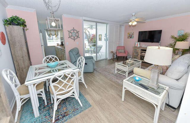 353 S US HIGHWAY 1 A108, Jupiter, FL 33477