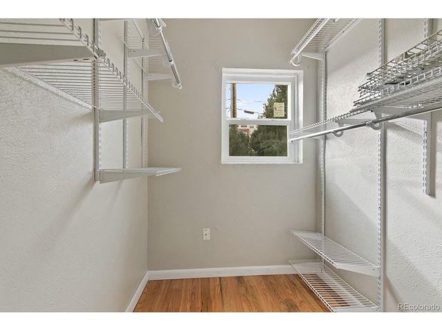 541 Logan St, Denver, CO 80203