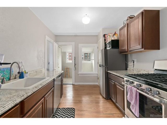 541 Logan St, Denver, CO 80203