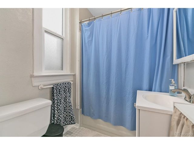 541 Logan St, Denver, CO 80203