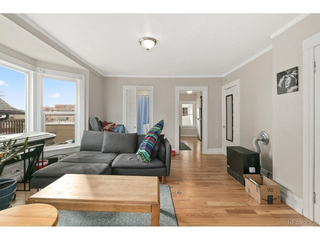 541 Logan St, Denver, CO 80203