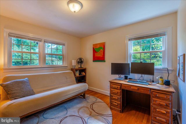 205 STONEWALL DR, Fredericksburg, VA 22401