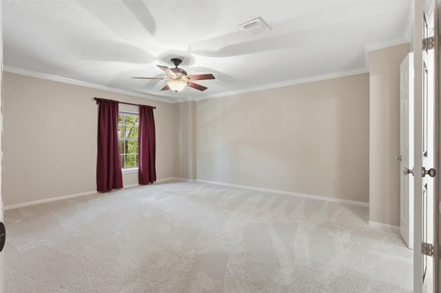 27 N Duskwood Place, The Woodlands, TX 77381