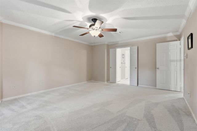 27 N Duskwood Place, The Woodlands, TX 77381