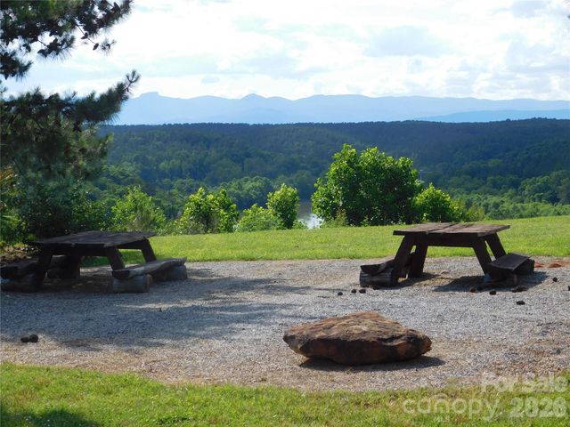 305 E Settings Boulevard NW 95, Valdese, NC 28690