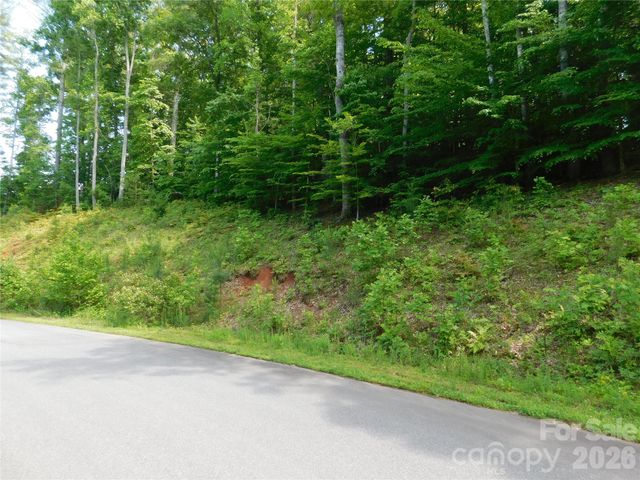 305 E Settings Boulevard NW 95, Valdese, NC 28690
