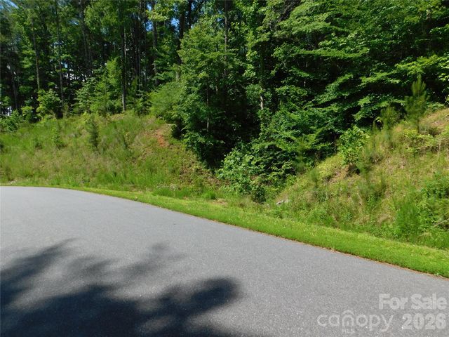 305 E Settings Boulevard NW 95, Valdese, NC 28690