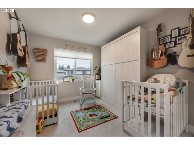 16562 Se SUNSHOWER Pl, Happy Valley, OR 97086