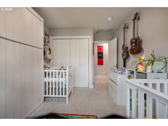 16562 Se SUNSHOWER Pl, Happy Valley, OR 97086