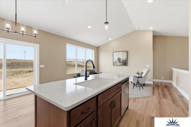 9618 N 167th Street, Bennington, NE 68007