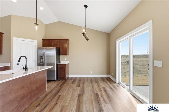 9618 N 167th Street, Bennington, NE 68007